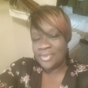 Meet your Posher, Felicia